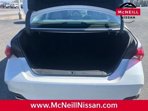 Used 2019 Toyota Avalon Limited w/ Advanced Safety Package image 34