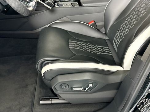 Used 2023 Lamborghini Urus S AWD/4WD image 22