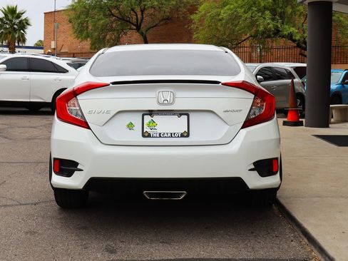Used 2021 Honda Civic Sport image 11