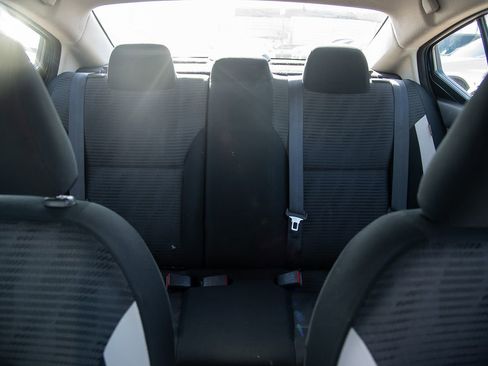 Used 2021 Nissan Versa SV image 19