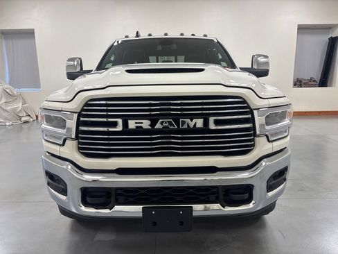 Used 2024 RAM 3500 Laramie w/ Sport Appearance Package AWD/4WD image 3