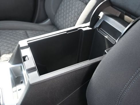 Used 2022 Chevrolet Blazer LT image 25