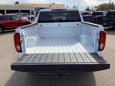 New 2026 GMC Sierra 1500 Elevation image 6