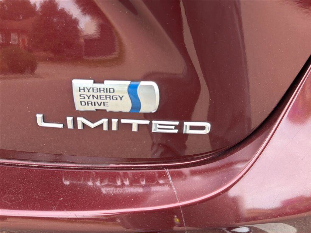 Used 2016 Toyota Avalon Limited w/ Toyota Safety Sense Package FWD image 13