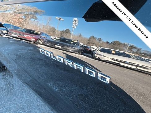 Used 2023 Chevrolet Colorado LT w/ LT Convenience Package image 11