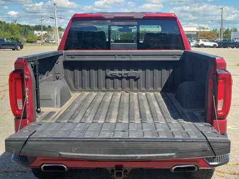 Used 2019 GMC Sierra 1500 AT4 w/ AT4 Premium Package AWD/4WD image 17