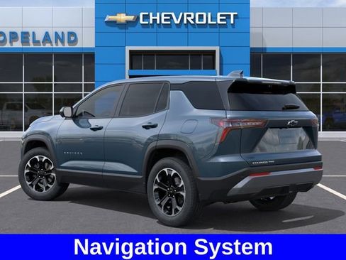 New 2026 Chevrolet Equinox LT w/ Convenience Package II AWD/4WD image 4