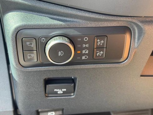 New 2025 Ford Bronco Outer Banks image 11