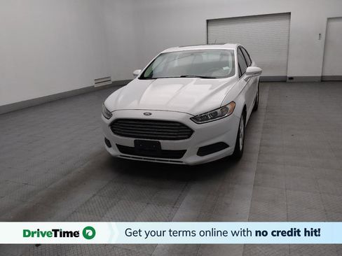 Used 2015 Ford Fusion SE image 1