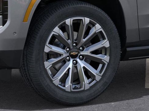 New 2026 Chevrolet Tahoe High Country AWD/4WD image 9