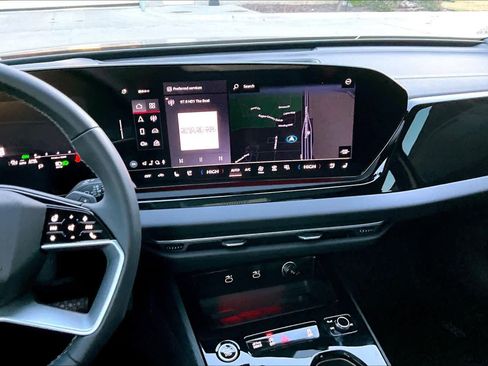 Used 2025 Audi A5 2.0T Premium Plus w/ Premium Plus image 6