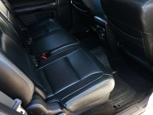 Used 2014 Ford Flex SE FWD image 22