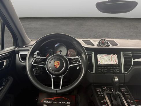 Used 2015 Porsche Macan S w/ Premium Package Plus AWD/4WD image 28