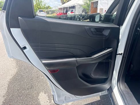 Used 2023 Ford Escape Active FWD image 12