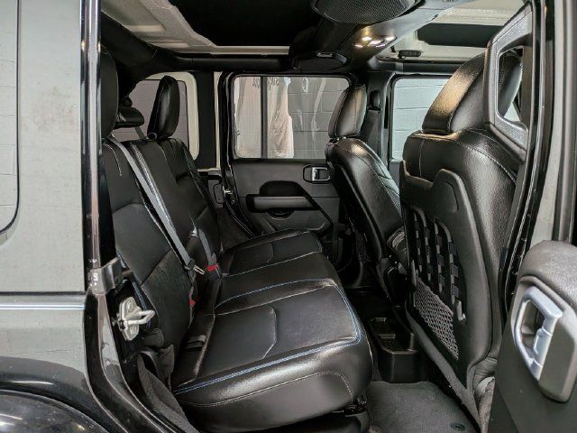 Used 2021 Jeep Wrangler Unlimited Rubicon 4xe AWD/4WD image 26