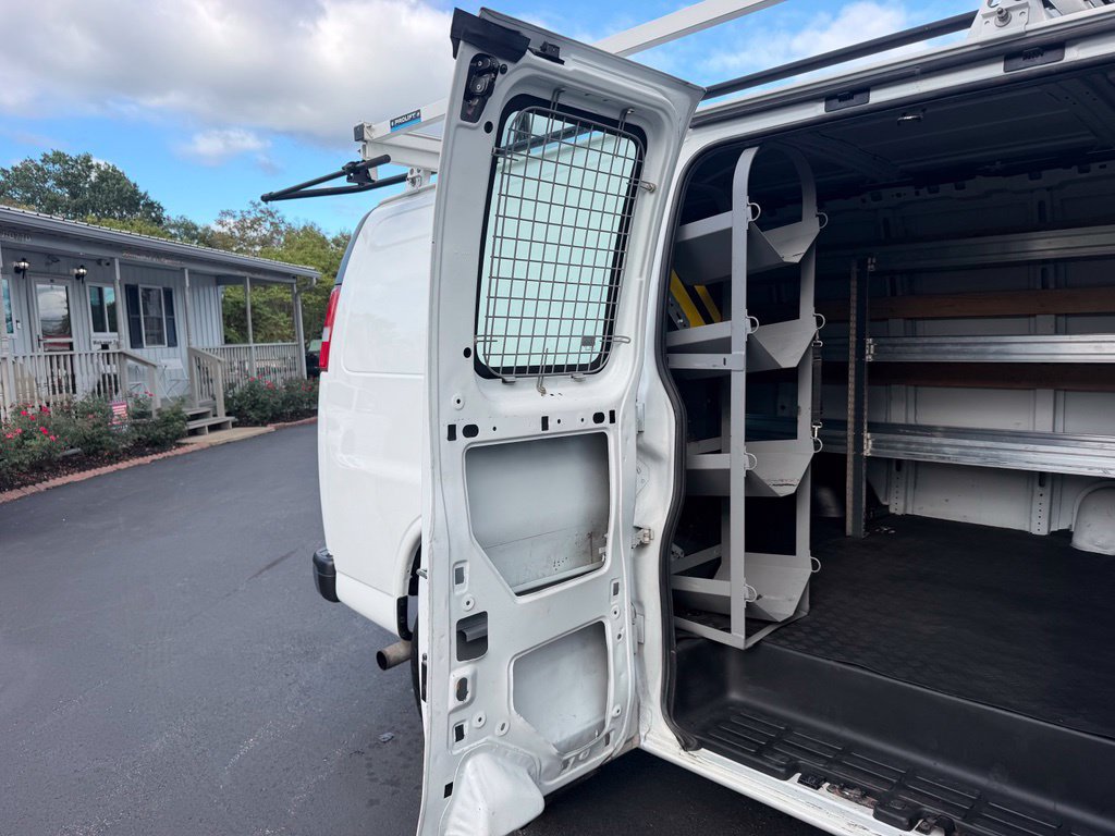 Used 2020 Chevrolet Express 2500 w/ Driver Convenience Package RWD image 20