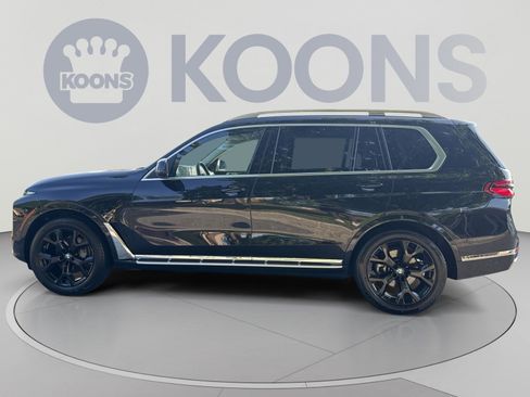 Used 2026 BMW X7 xDrive40i AWD/4WD image 2