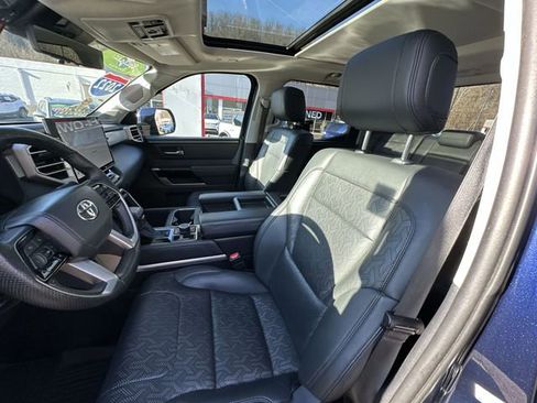 Used 2022 Toyota Tundra Limited w/ TRD Off-Road Package image 15