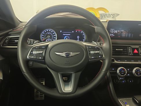 Used 2023 Genesis G70 2.0T w/ Sport Prestige Package RWD image 15