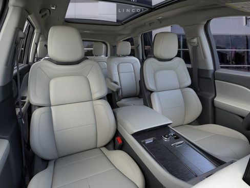 New 2026 Lincoln Aviator Reserve AWD/4WD image 10