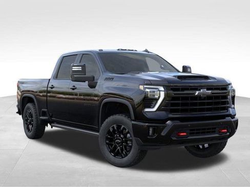 New 2026 Chevrolet Silverado 3500 LTZ w/ LTZ Plus Package AWD/4WD image 7