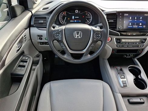 Used 2023 Honda Ridgeline RTL image 12