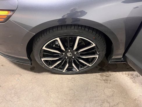 Used 2024 Honda Accord Touring image 29