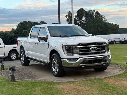 Used 2021 Ford F150 Lariat w/ Equipment Group 502A High AWD/4WD image 9