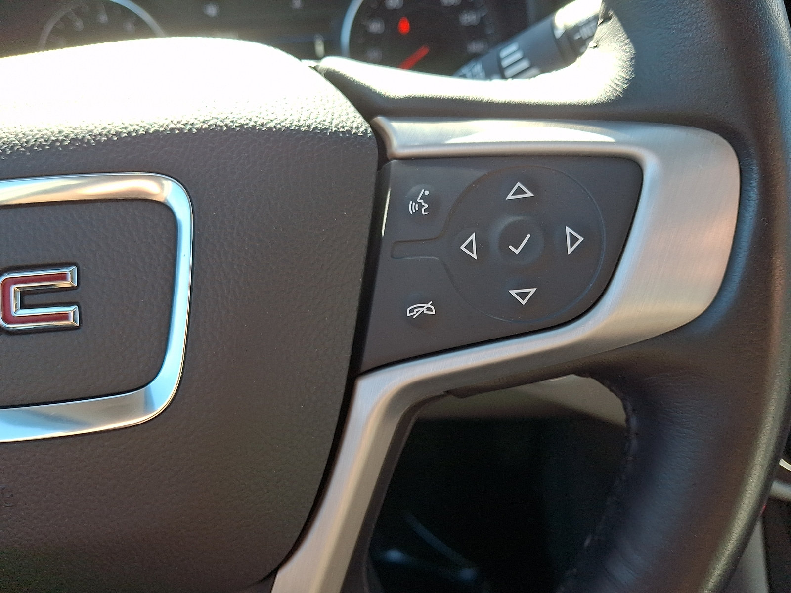 Used 2018 GMC Terrain SLT AWD/4WD image 21