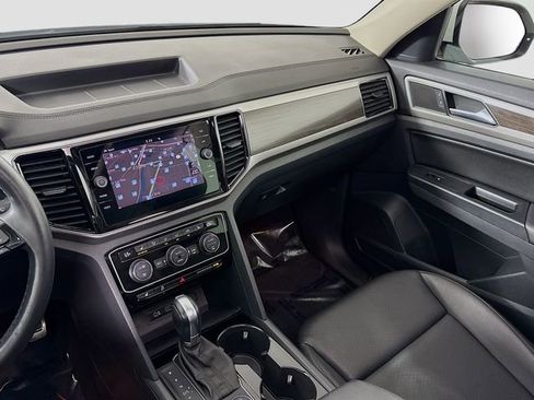 Used 2019 Volkswagen Atlas SEL R-Line image 23