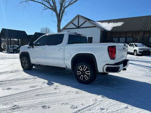 Used 2019 GMC Sierra 1500 AT4 w/ AT4 Premium Package image 2