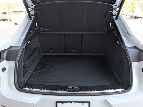 New 2026 Porsche Cayenne Coupe image 23