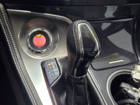 Used 2018 Nissan Maxima Platinum image 7