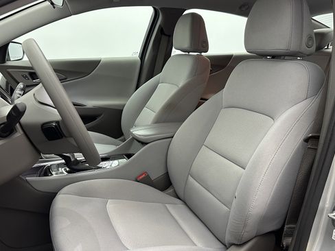 Used 2021 Chevrolet Malibu LT image 13