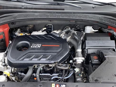 Used 2020 Hyundai Santa Fe Limited image 13