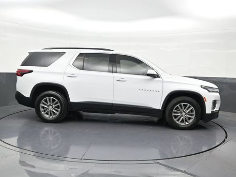 Used 2024 Chevrolet Traverse LT FWD image 6