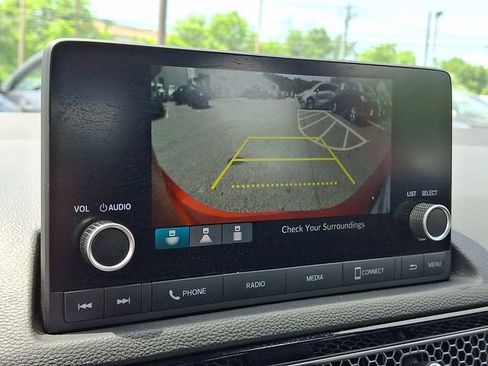 Used 2023 Honda Civic Sport image 17