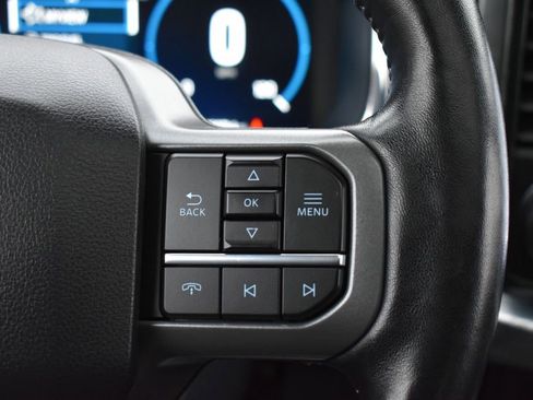 Used 2022 Ford F150 Lariat w/ Equipment Group 502A High image 19