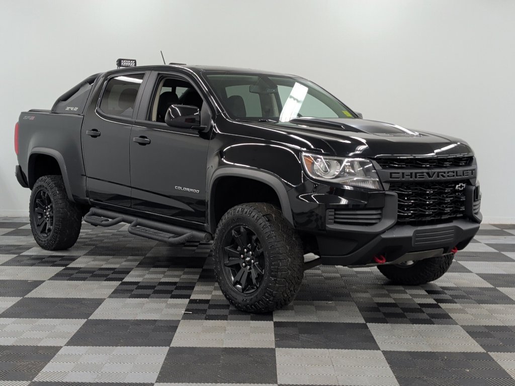 Used 2022 Chevrolet Colorado ZR2 w/ ZR2 Midnight Special Edition AWD/4WD image 1