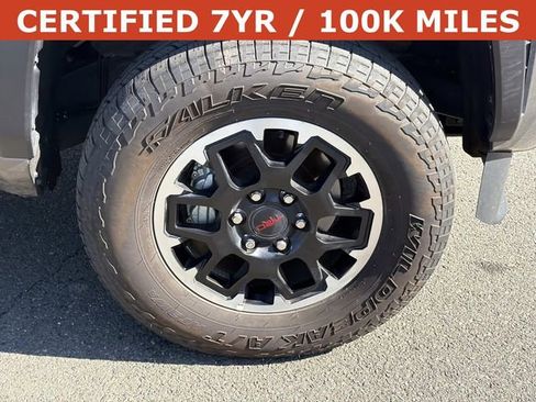 Used 2025 Toyota Tacoma TRD Off-Road AWD/4WD image 6