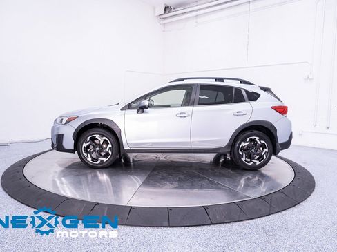 Used 2020 Subaru Crosstrek 2.0i Limited w/ Moonroof Package image 32