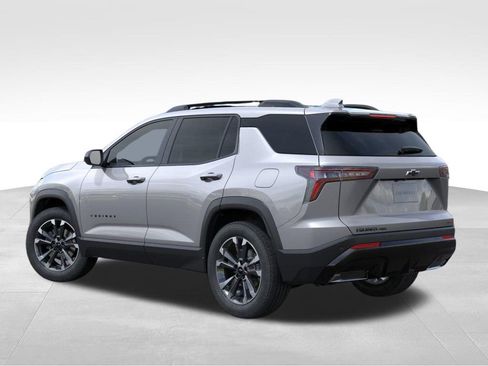 New 2026 Chevrolet Equinox RS w/ Convenience Package III AWD/4WD image 4