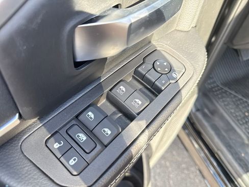 New 2025 RAM 3500 Big Horn image 12