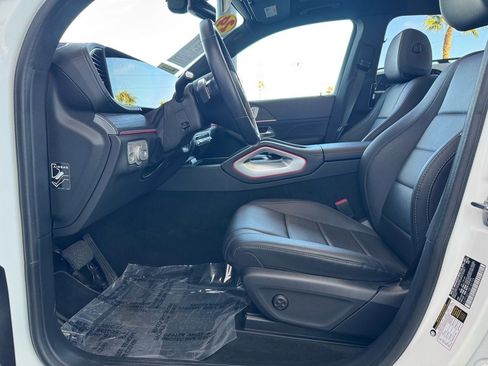 Certified 2024 Mercedes-Benz GLS 450 4MATIC image 13