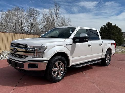 Used 2018 Ford F150 Lariat w/ Equipment Group 502A Luxury image 3
