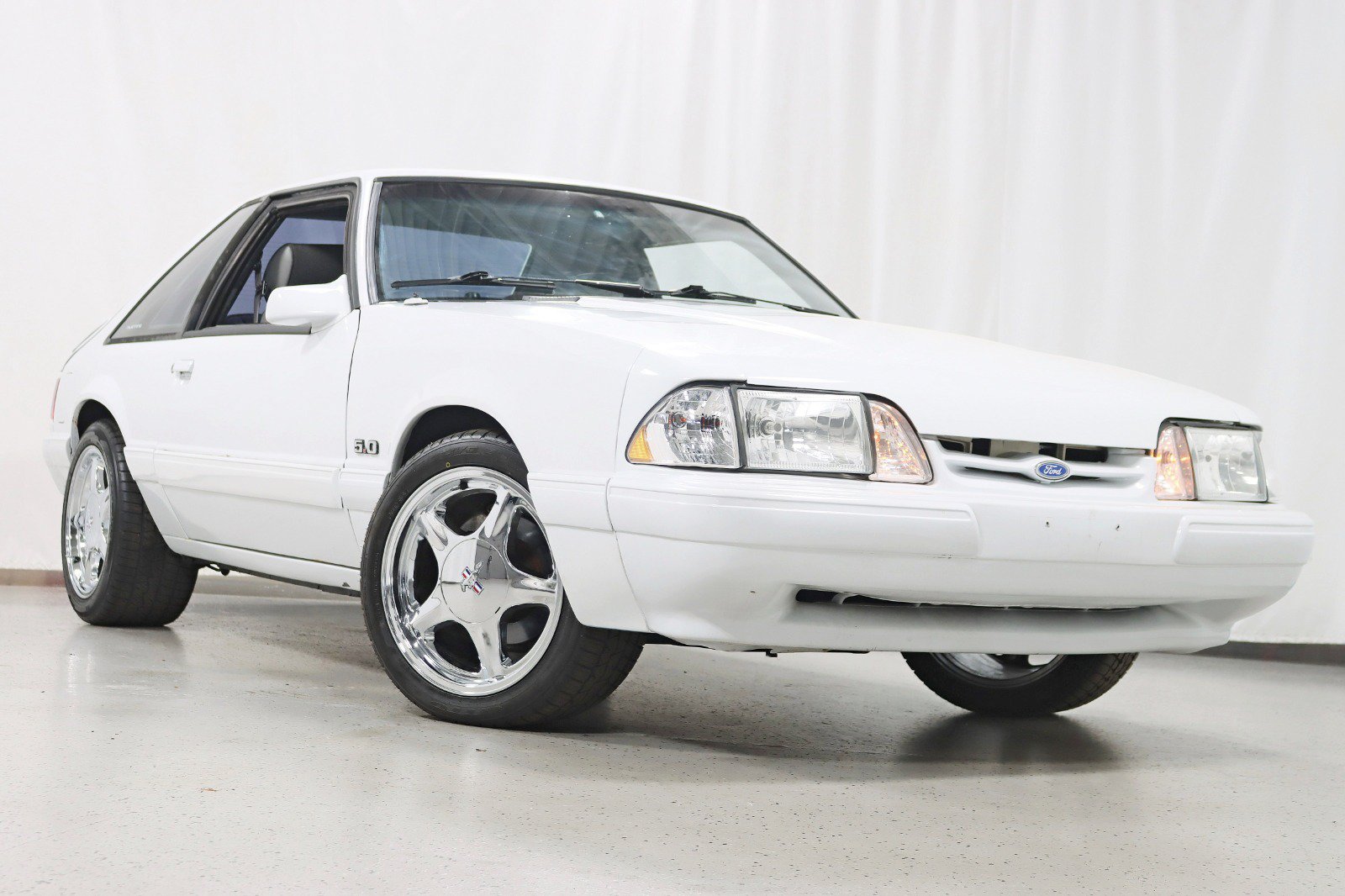 Used 1989 Ford Mustang LX RWD image 7