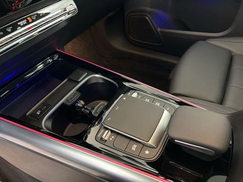 Certified 2023 Mercedes-Benz GLA 250 4MATIC image 10