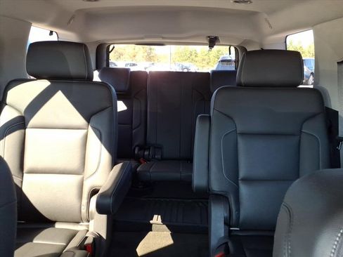 Used 2018 Chevrolet Tahoe Premier image 18