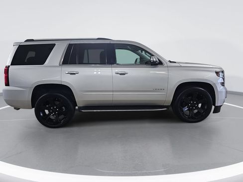 Used 2017 Chevrolet Tahoe Premier AWD/4WD image 2