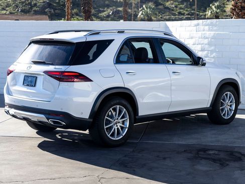 Used 2024 Mercedes-Benz GLE 350 4MATIC image 10
